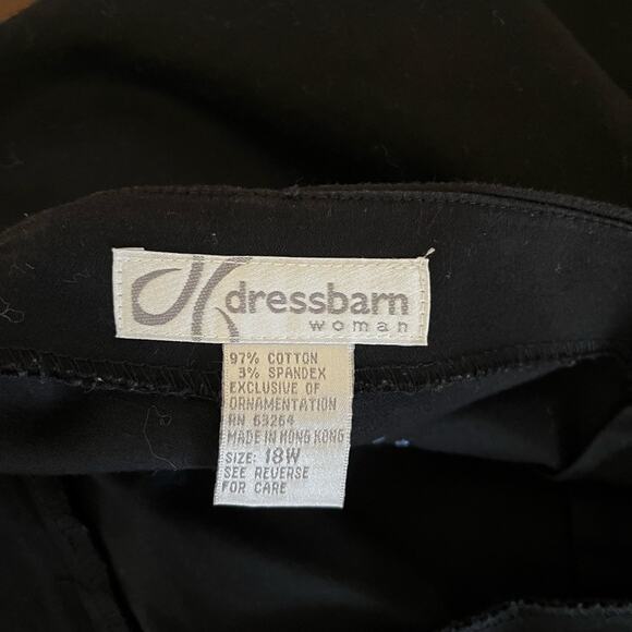 Embroidered Butterfly Pants Black Cropped  Novelty Print Women's Size 18 - Picture 9 of 9